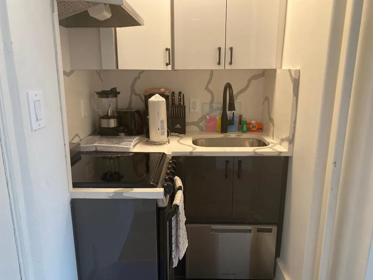 Central Park Apartments 30 Day Stays New York 0*,
